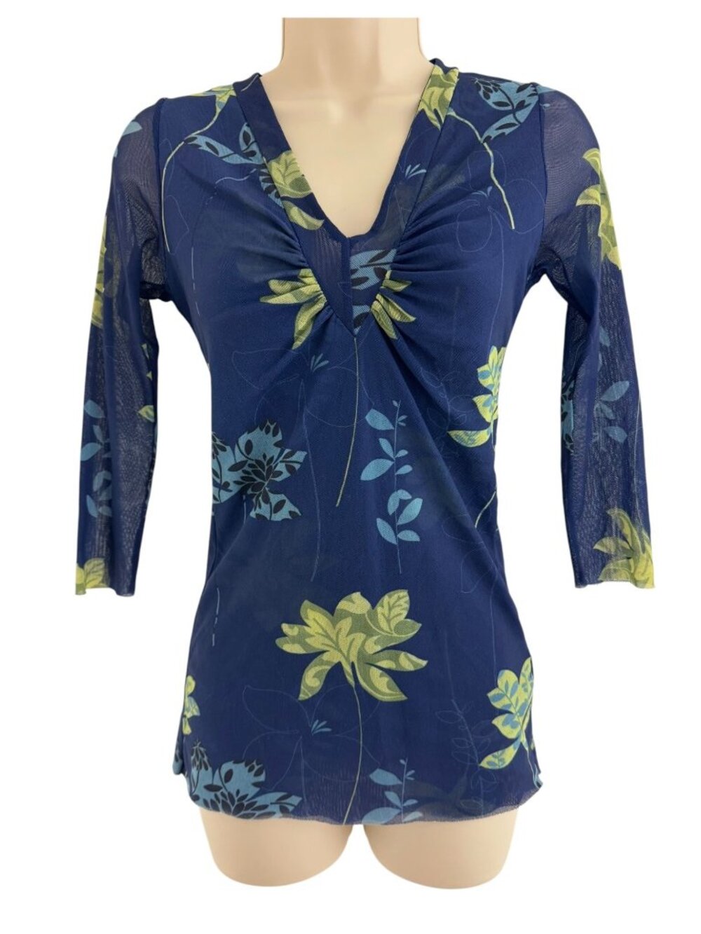 Sweet Pea By Stacy Frati Size M Blue Floral Mesh Nylon V-Neck Top Shirt Blouse